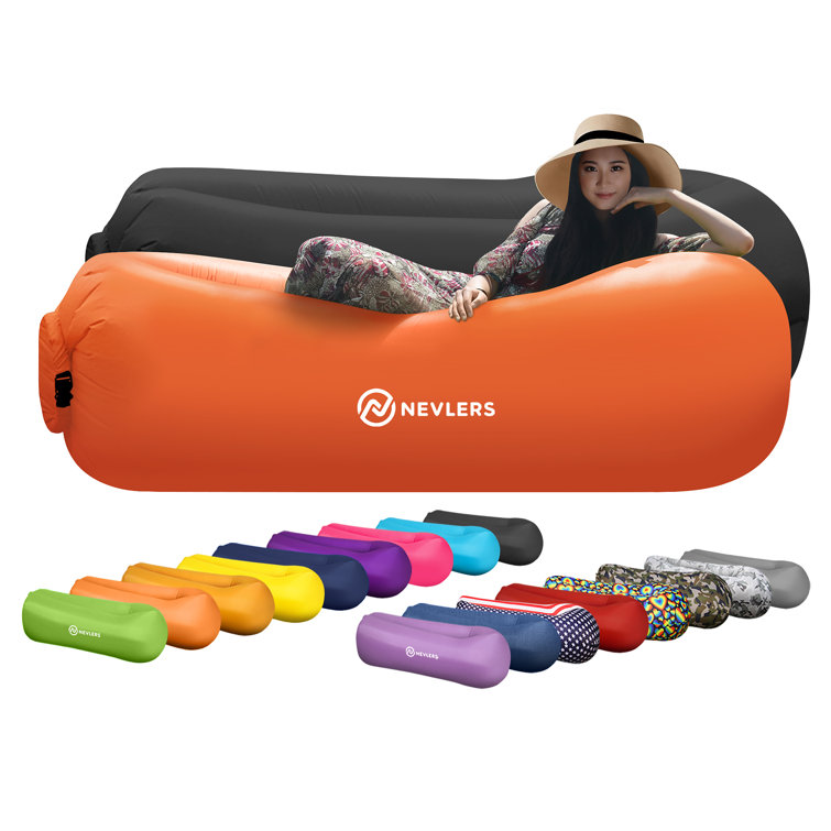 Inflatable hangout clearance bed